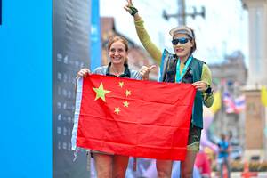 BIB: 143, 401
                            <button type="button" onclick="openModal(24882888)" class="btn btn-primary btn-sm float-right btn-popup" data-toggle="modal" data-target=".modal-high-quality">
                        <i class="fas fa-shopping-cart"></i> Add to Cart
                    </button>
                                            <button type="button" onclick="isThisMe(24882888, true)" class="btn btn-success btn-sm float-right btn-popup btn-isme hidden" data-toggle="tooltip" data-placement="bottom" title="นี่คือรูปของคุณใช่ไหม คลิกที่นี่เพื่อเอาเข้าอัลบั้ม">
                        <i class="fas fa-plus"></i> Add to album
                    </button>
                    <button type="button" onclick="isThisMe(24882888, false)" class="btn btn-warning btn-sm float-right btn-popup btn-isnotme hidden">
                        <i class="fas fa-ban"></i> Remove from album
                    </button>